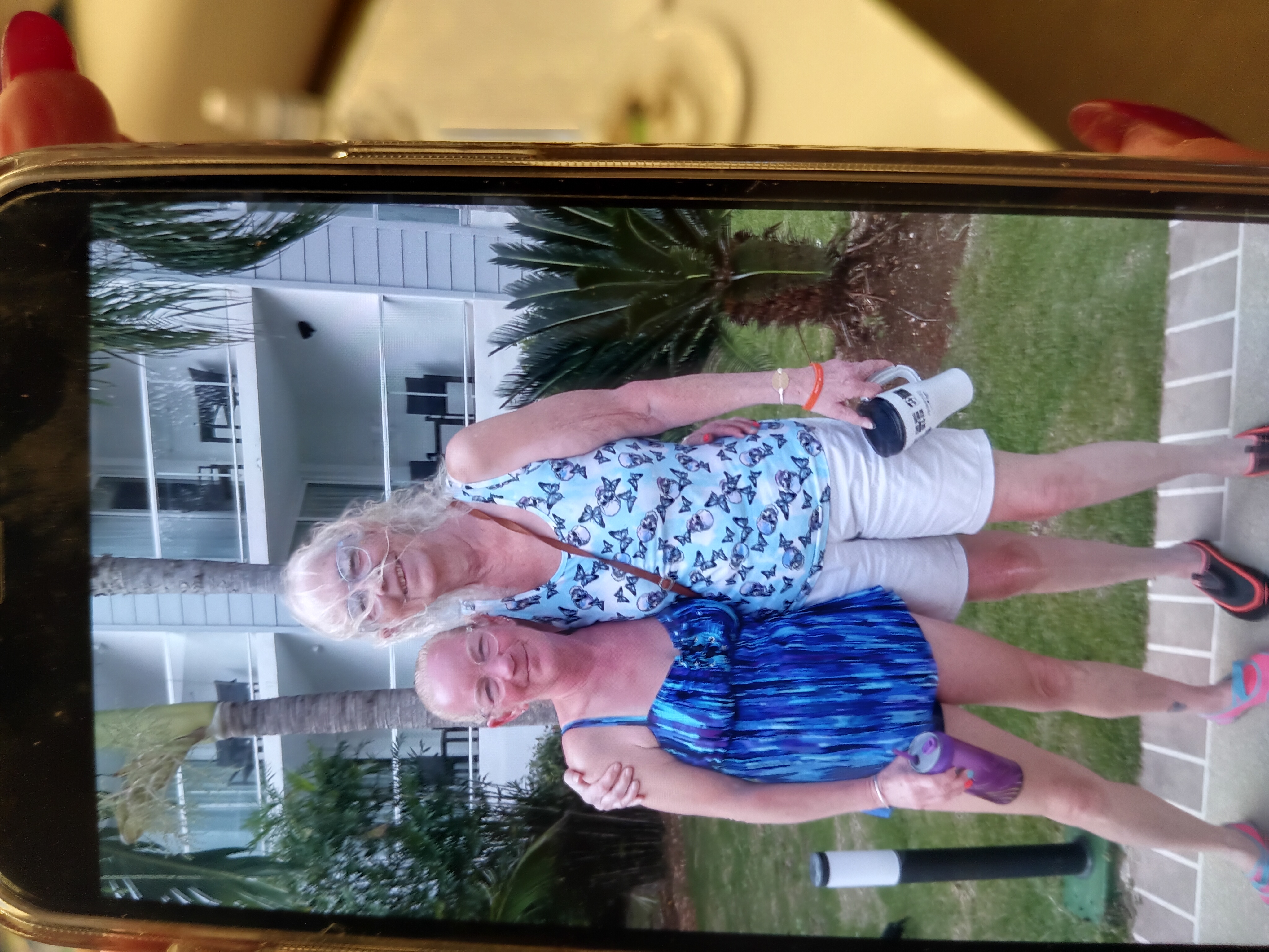 current photo